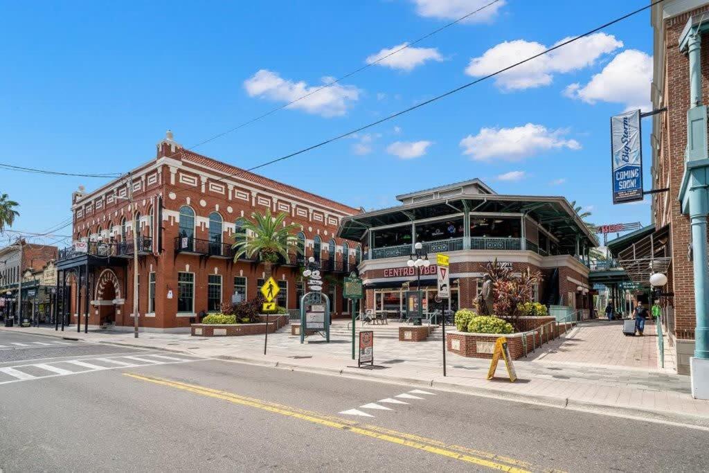 Casa Julieta - Stunning Ybor Apartment *